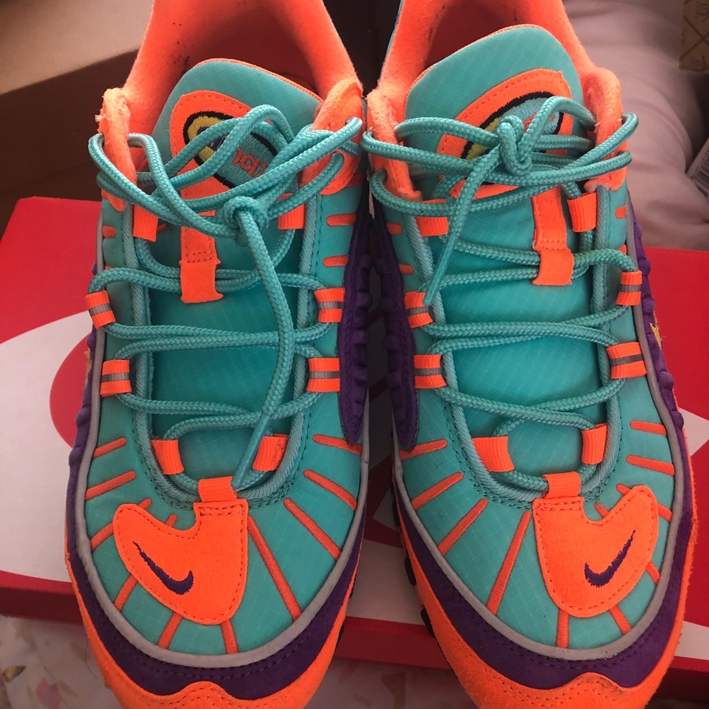 Air Max 98 Cone - Picture 2 of 3